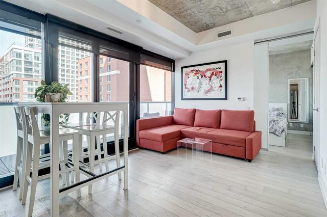 1005 - 11 Charlotte St, Condo with 1 bedrooms, 1 bathrooms and 0 parking in Toronto ON | Image 12