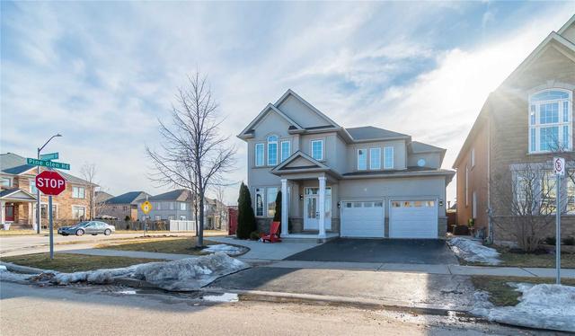 2274 Millstone Dr, House detached with 4 bedrooms, 5 bathrooms and 4 parking in Oakville ON | Card Image