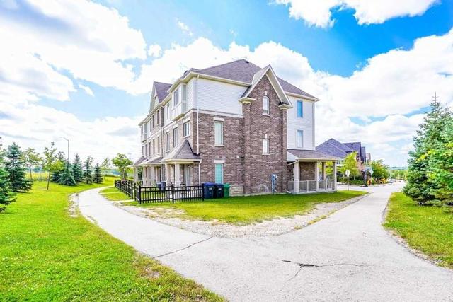 60 Soccavo Cres, Townhouse with 3 bedrooms, 4 bathrooms and 2 parking in Brampton ON | Image 20