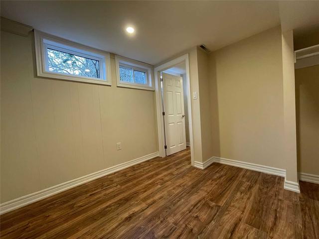 5117 Shirley Ave, House detached with 2 bedrooms, 1 bathrooms and 2 parking in Niagara Falls ON | Image 16