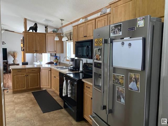 110 - 2251 50 St, Home with 3 bedrooms, 2 bathrooms and null parking in Drayton Valley AB | Image 11