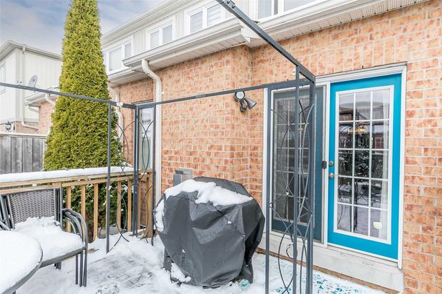 59 Meadowhawk Tr, House semidetached with 3 bedrooms, 4 bathrooms and 3 parking in Bradford West Gwillimbury ON | Image 28