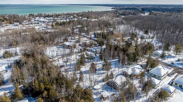 60 Robert Street S, Home with 0 bedrooms, 0 bathrooms and null parking in Wasaga Beach ON | Image 15