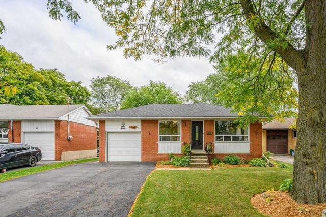 22 Swanhurst Blvd, House detached with 3 bedrooms, 2 bathrooms and 4 parking in Mississauga ON | Image 2