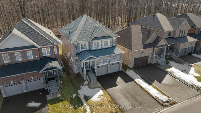 33 Atlantis Dr, House detached with 4 bedrooms, 4 bathrooms and 2 parking in Orillia ON | Image 28