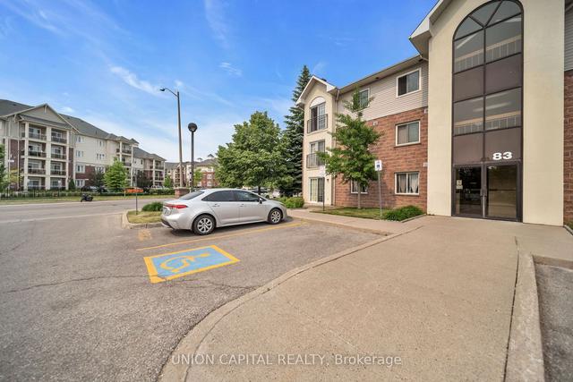 301 - 83 Aspen Springs Dr, Condo with 2 bedrooms, 1 bathrooms and 1 parking in Clarington ON | Image 11