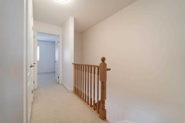 107 - 1380 Costigan Rd, Townhouse with 2 bedrooms, 3 bathrooms and 2 parking in Milton ON | Image 3