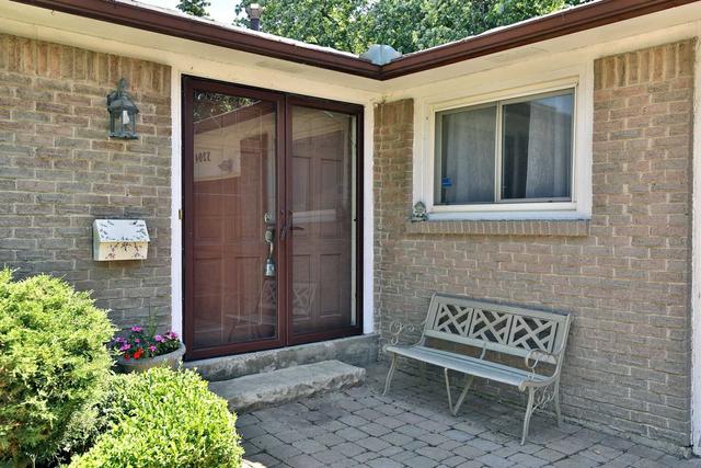 3204 Martin's Pine Crt, House detached with 3 bedrooms, 2 bathrooms and 3 parking in Mississauga ON | Image 21
