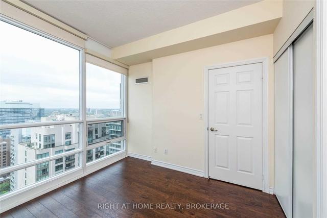 3411 - 761 Bay St, Condo with 2 bedrooms, 2 bathrooms and 1 parking in Toronto ON | Image 14