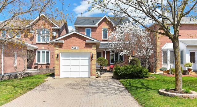 3346 Sundew Crt, House detached with 3 bedrooms, 3 bathrooms and 5 parking in Mississauga ON | Image 1