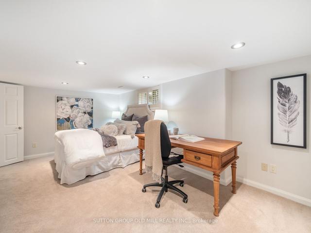 231 Grenview Blvd S, House detached with 3 bedrooms, 3 bathrooms and 3 parking in Toronto ON | Image 17