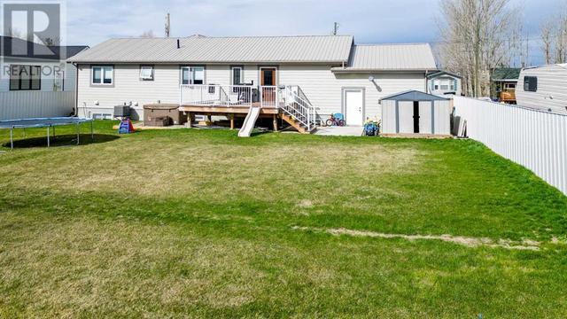 242 4a Street, House detached with 5 bedrooms, 3 bathrooms and 4 parking in Stirling AB | Image 48
