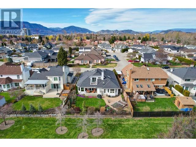663 Pimlico Road, House detached with 2 bedrooms, 2 bathrooms and 4 parking in Kelowna BC | Image 5