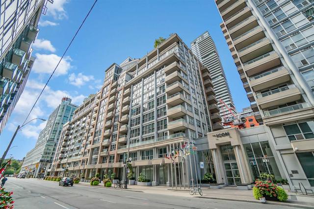 621 - 270 Wellington St W, Condo with 1 bedrooms, 1 bathrooms and 0 parking in Toronto ON | Image 2