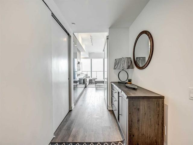 4001 - 161 Roehampton Ave, Condo with 1 bedrooms, 1 bathrooms and 0 parking in Toronto ON | Image 35