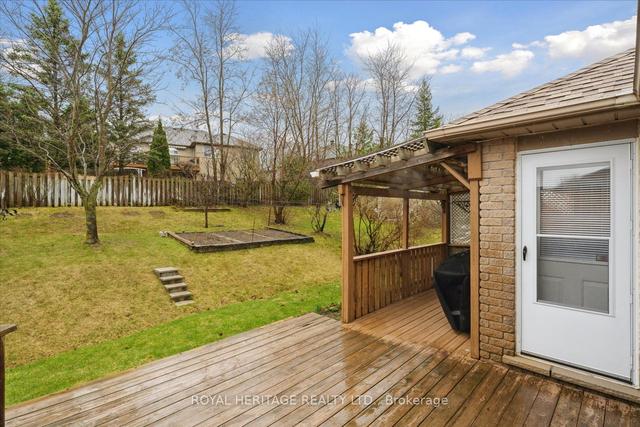 1182 Baker St, House detached with 3 bedrooms, 2 bathrooms and 5 parking in Peterborough ON | Image 24