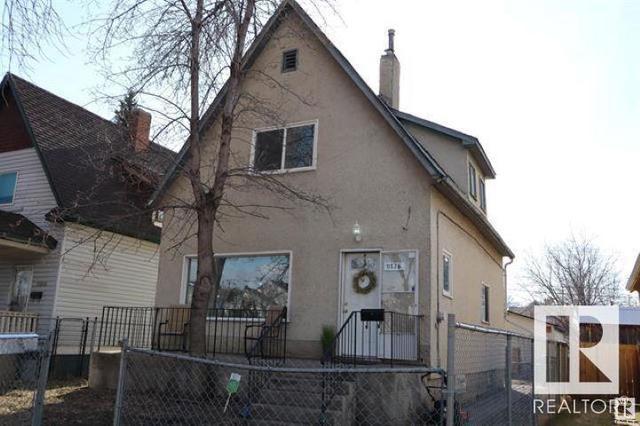 11826 79 St Nw, House detached with 4 bedrooms, 1 bathrooms and null parking in Edmonton AB | Image 1