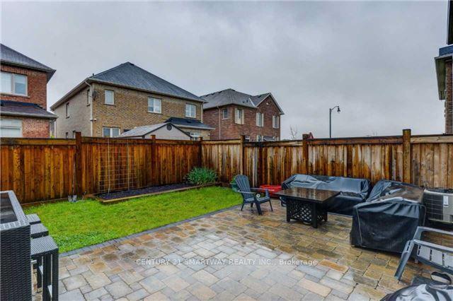 52 Franktown Dr, House semidetached with 4 bedrooms, 3 bathrooms and 3 parking in Brampton ON | Image 7