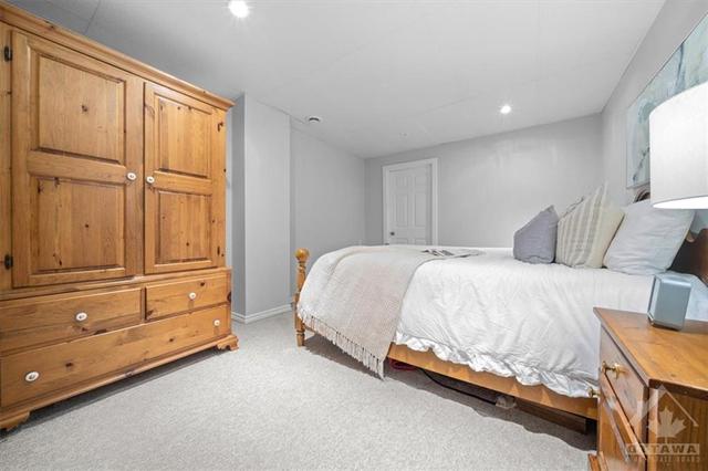 54 Kinmount Private, Townhouse with 4 bedrooms, 3 bathrooms and 4 parking in Ottawa ON | Image 19