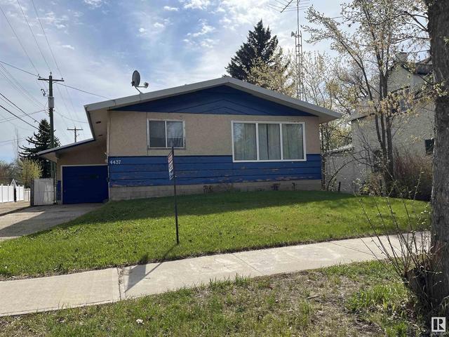 4437 49a St, House detached with 5 bedrooms, 2 bathrooms and null parking in Vegreville AB | Card Image