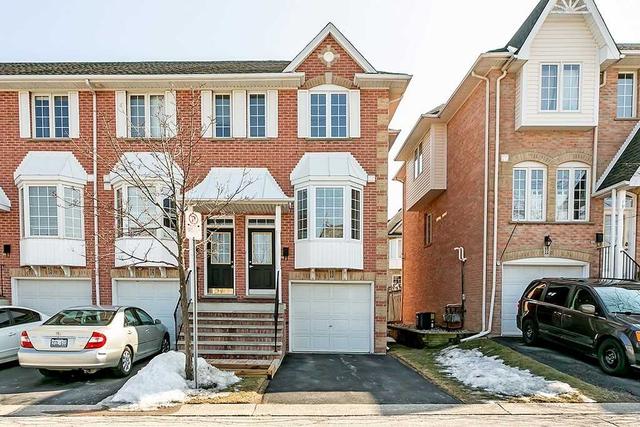 13 - 3480 Upper Middle Rd, Townhouse with 3 bedrooms, 2 bathrooms and 2 parking in Burlington ON | Card Image