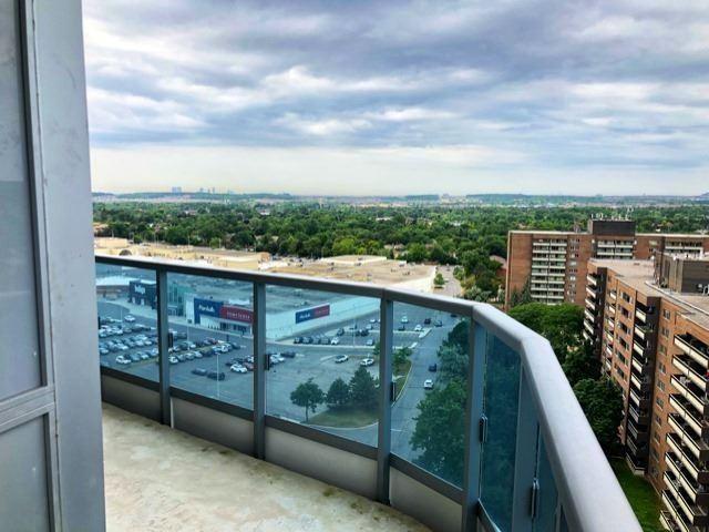 lph15 - 9471 Yonge St, Condo with 2 bedrooms, 2 bathrooms and 1 parking in Richmond Hill ON | Image 13