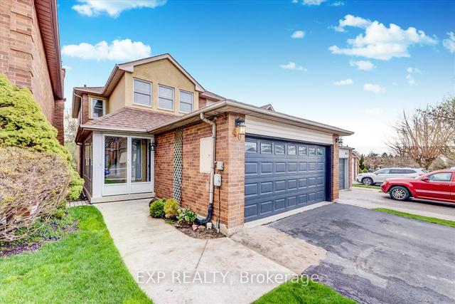 46 Starspray Blvd, House detached with 3 bedrooms, 4 bathrooms and 6 parking in Toronto ON | Image 23
