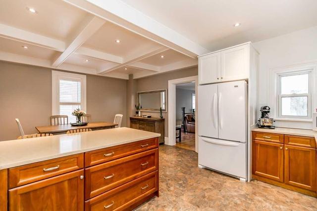 401 Main St E, House detached with 4 bedrooms, 2 bathrooms and 6 parking in Brock ON | Image 8