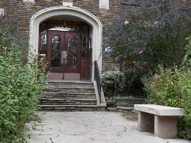 12 - 210 Wychwood Ave, Condo with 1 bedrooms, 1 bathrooms and 0 parking in Toronto ON | Image 2