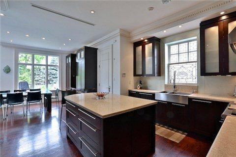 259 Dunvegan Rd, House detached with 5 bedrooms, 8 bathrooms and 6 parking in Toronto ON | Image 7