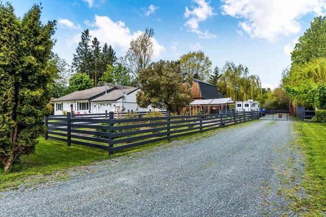 42743 Prairie Avenue, House detached with 5 bedrooms, 4 bathrooms and null parking in Chilliwack BC | Image 4