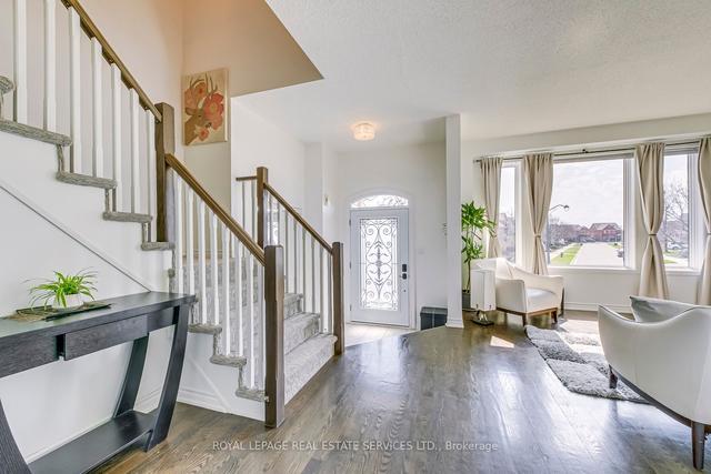2127 Nightingale Way, House detached with 4 bedrooms, 3 bathrooms and 6 parking in Oakville ON | Image 34
