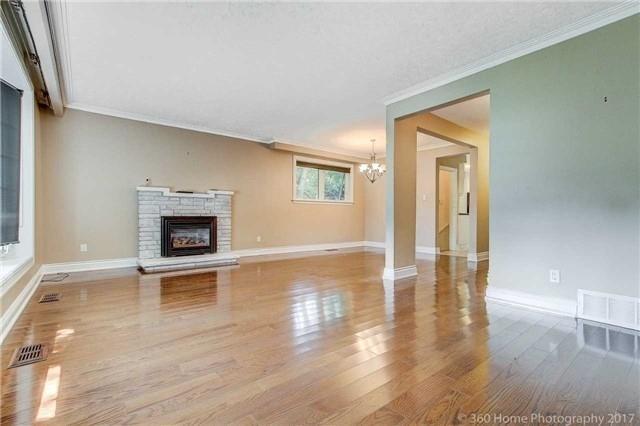 1143 Sarta Rd, House detached with 3 bedrooms, 2 bathrooms and 4 parking in Oakville ON | Image 6
