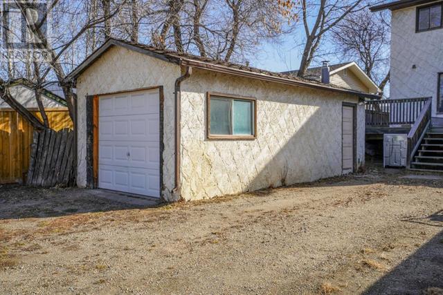 5306 53 Street, House semidetached with 4 bedrooms, 1 bathrooms and 1 parking in Rocky Mountain House AB | Image 32