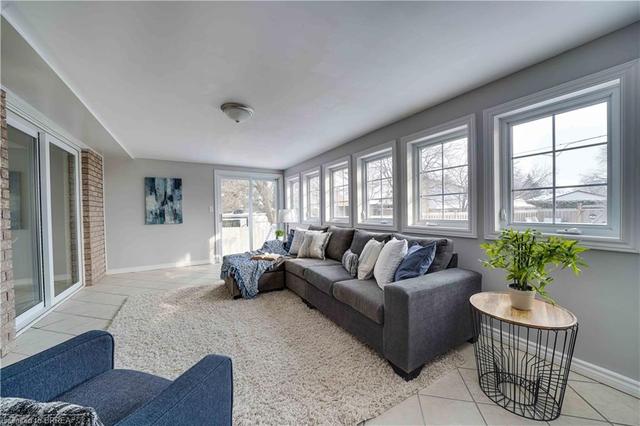 upper - 197 Memorial Drive, House detached with 3 bedrooms, 2 bathrooms and 3 parking in Brantford ON | Image 17