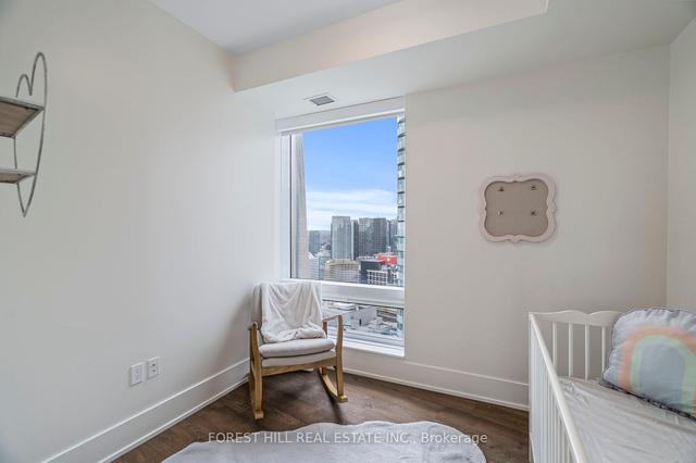 4510 - 10 York St, Condo with 3 bedrooms, 3 bathrooms and 1 parking in Toronto ON | Image 17