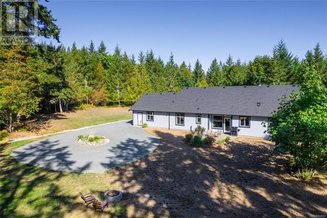 620 Elk Trail, House detached with 4 bedrooms, 2 bathrooms and 10 parking in Nanaimo F BC | Image 38