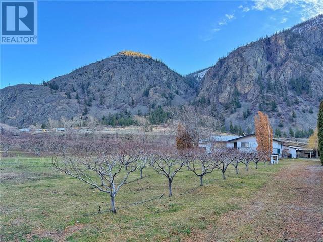 3219 River Road, House detached with 3 bedrooms, 2 bathrooms and 2 parking in Okanagan Similkameen G BC | Image 1