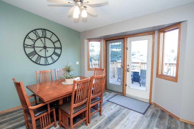 18 Eakins Crescent, House detached with 5 bedrooms, 3 bathrooms and 2 parking in Red Deer AB | Image 13