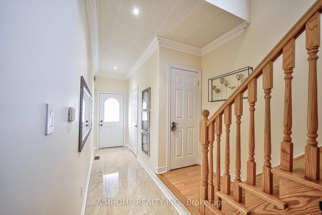51 Lucien St, House detached with 4 bedrooms, 4 bathrooms and 6 parking in Markham ON | Image 12