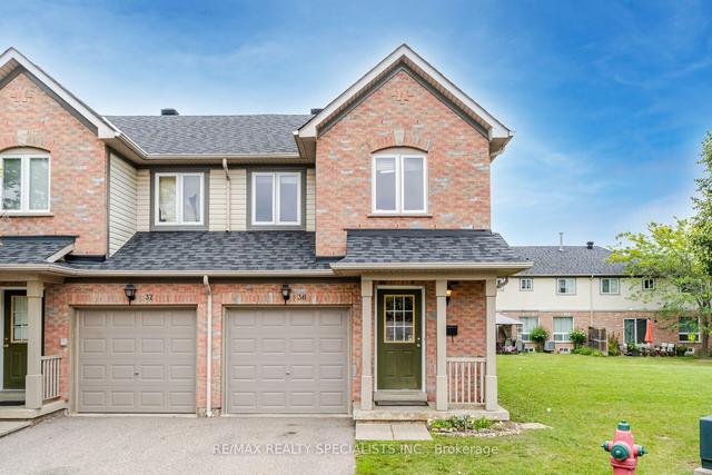 36 - 5255 Guildwood Way, Townhouse with 3 bedrooms, 3 bathrooms and 2 parking in Mississauga ON | Image 1
