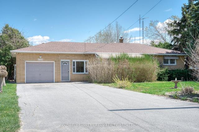 7897 Howard Ave, House detached with 3 bedrooms, 1 bathrooms and 7 parking in Amherstburg ON | Image 1