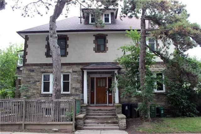 104 Lauder Ave, House detached with 5 bedrooms, 2 bathrooms and 1 parking in Toronto ON | Image 1