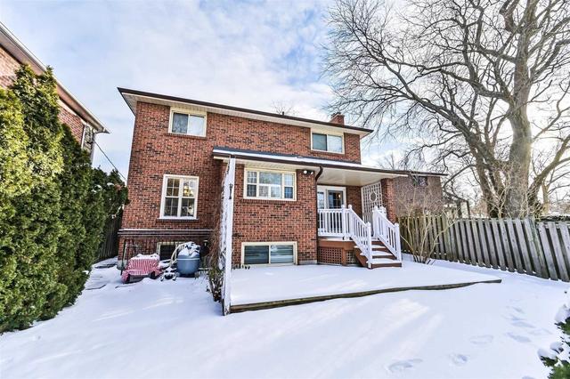 90 Hill Cres, House detached with 4 bedrooms, 4 bathrooms and 7 parking in Toronto ON | Image 20