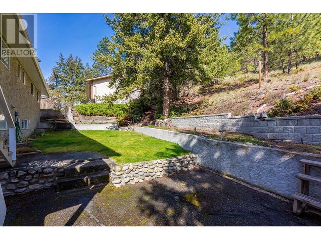 1276 Rio Drive, House detached with 4 bedrooms, 2 bathrooms and 6 parking in Kelowna BC | Image 36