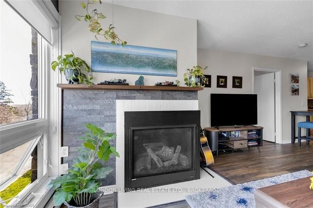403 - 1 Jacksway Cres, Condo with 2 bedrooms, 2 bathrooms and 1 parking in London ON | Image 27
