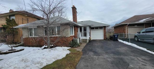 596 Burnhamthorpe Rd, House detached with 3 bedrooms, 1 bathrooms and 2 parking in Toronto ON | Image 12