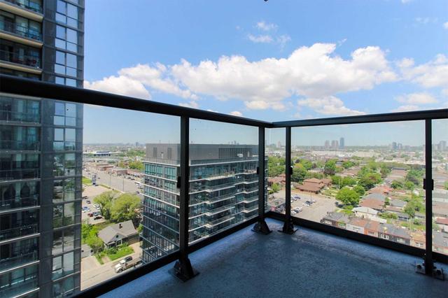 1412 - 17 Zorra St, Condo with 1 bedrooms, 1 bathrooms and 1 parking in Toronto ON | Image 11