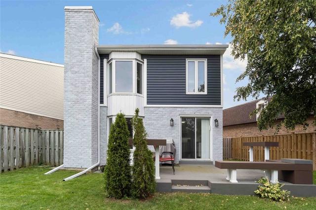 139 Sandyhook Sq, House detached with 3 bedrooms, 4 bathrooms and 5 parking in Toronto ON | Image 27