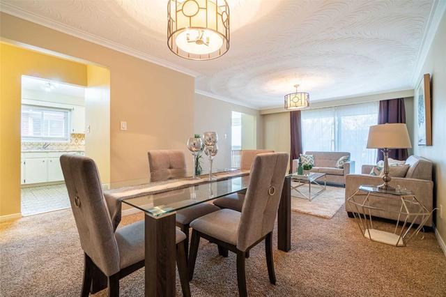 13 Major Oaks Dr, House semidetached with 3 bedrooms, 2 bathrooms and 4 parking in Brampton ON | Image 6